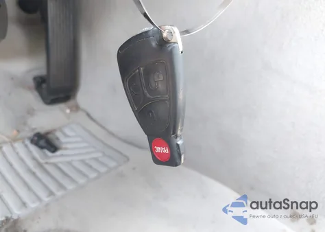 2002 Mercedes-Benz Clk 430 из США, поврежденный, VIN WDBLK70G52T112287